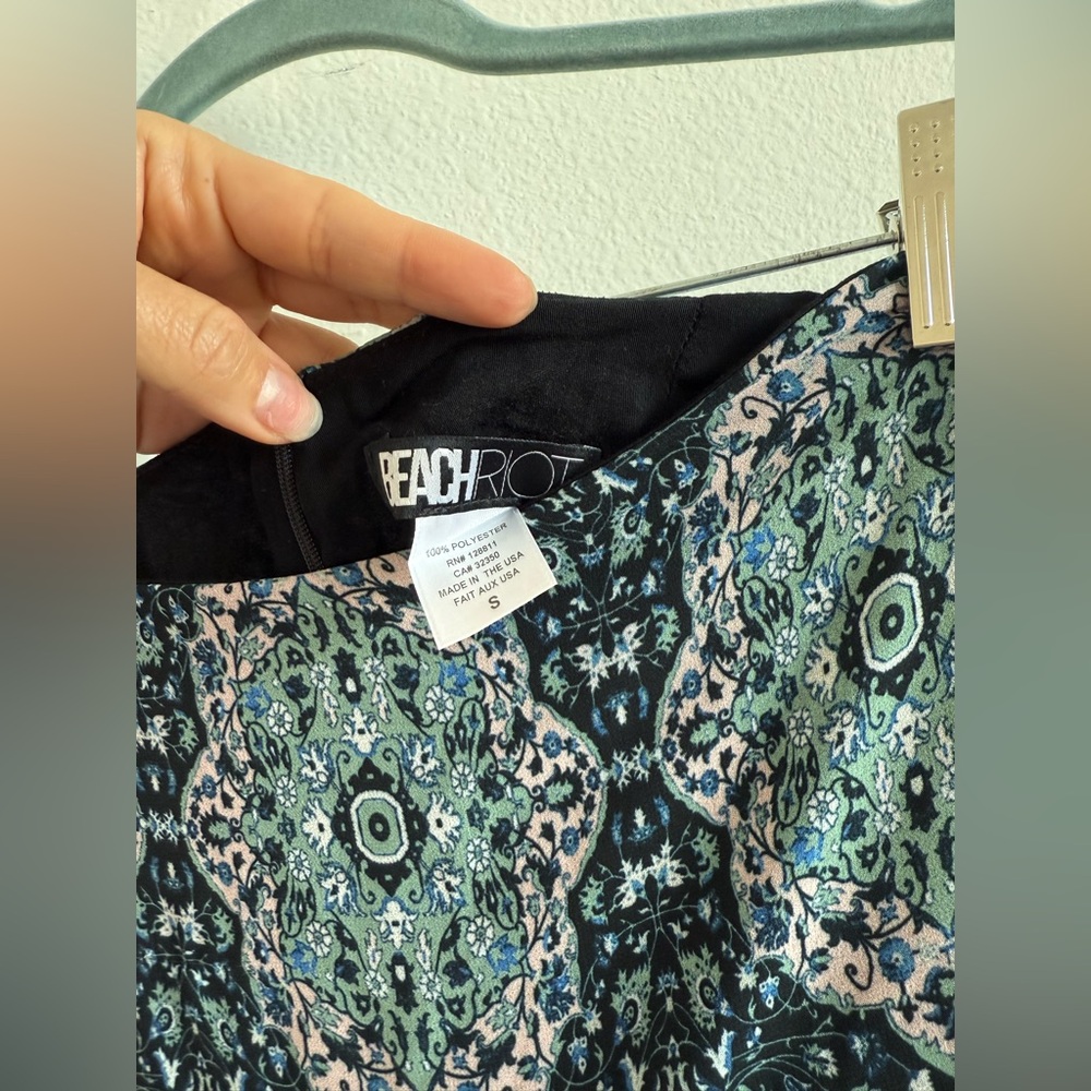 Revolve X Beach Riot Paisley Set - Picture 7 of 10